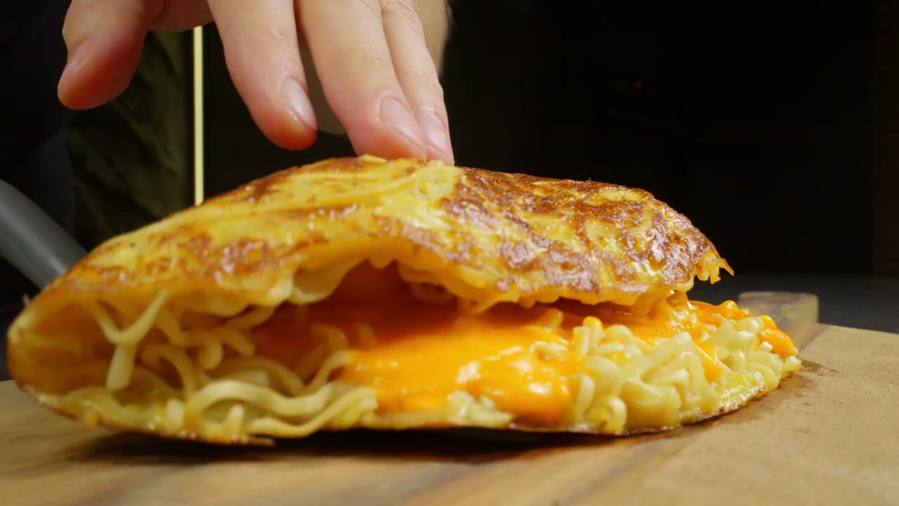 Play: Sheet Pan Sandwich